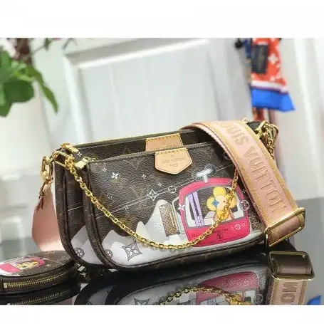 205FY0126 LV Bags 0716